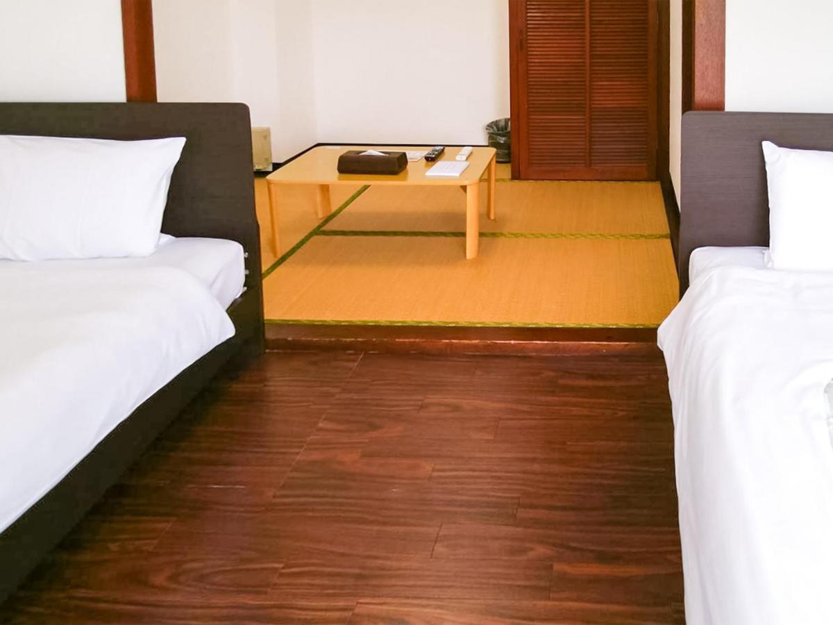 Sunset Hills Inn Naha Ngoại thất bức ảnh