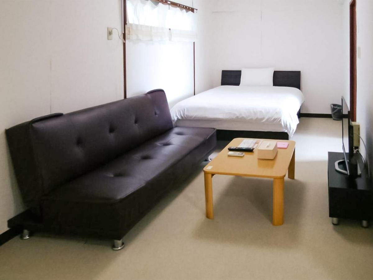 Sunset Hills Inn Naha Ngoại thất bức ảnh